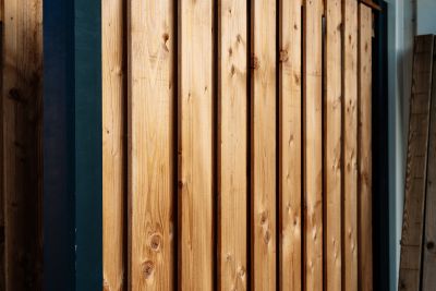 Hout Beton Schutting 